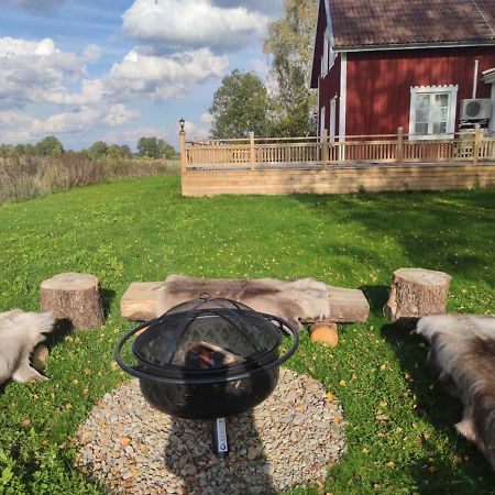 Sunnansjo Gard Guest House Katrineholm Eksteriør bilde