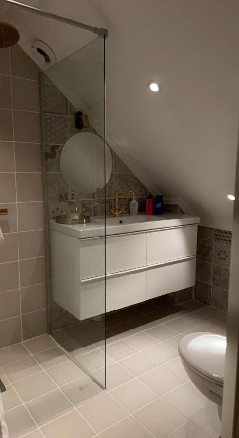 Sunnansjo Gard Guest House Katrineholm Eksteriør bilde